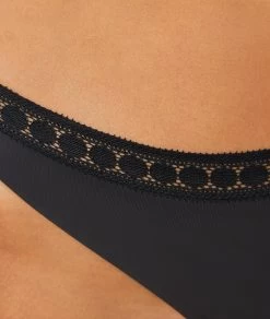 Culotte En Microfibre Et Dentelle -Chic Lingerie Soldes 651533805 b