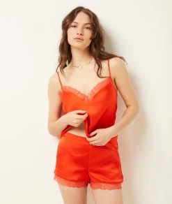 Short Satiné Détails Dentelle