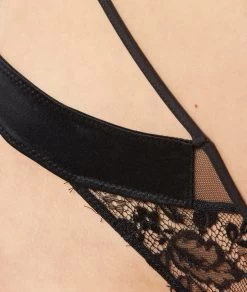 Tanga Chocker En Dentelle Française -Chic Lingerie Soldes 653736205 b