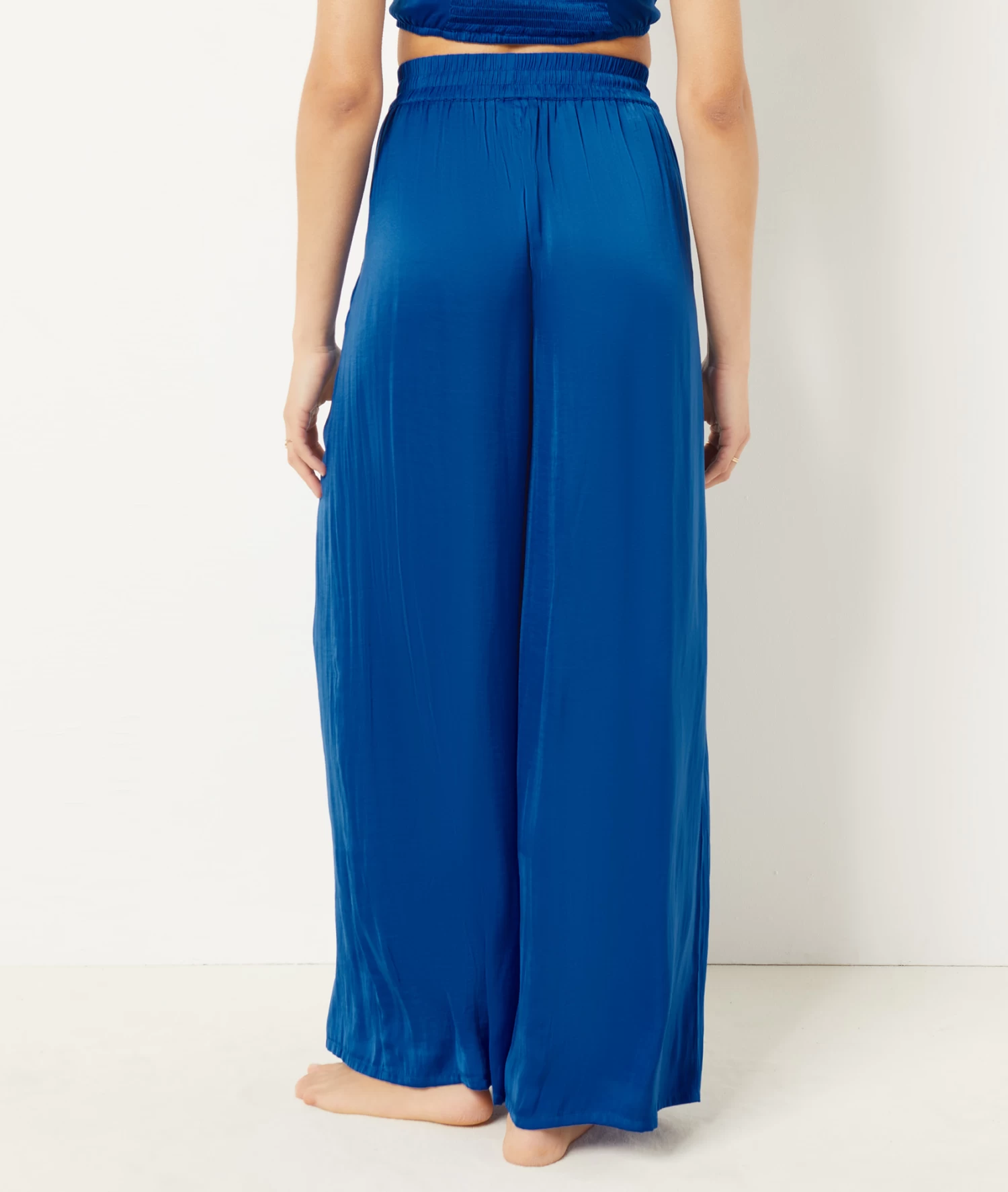 Pantalon De Pyjama Satiné Coupe évasée 4 Pantalon De Pyjama Satiné Coupe évasée – Image 2